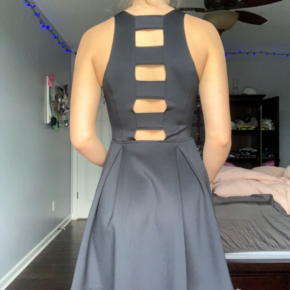 Super cute black dress